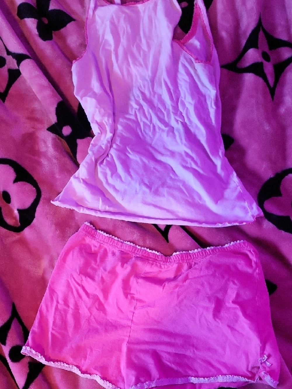 Care Bears Bright Pink Children's Tank and Shorts Set - Picture 9 of 10